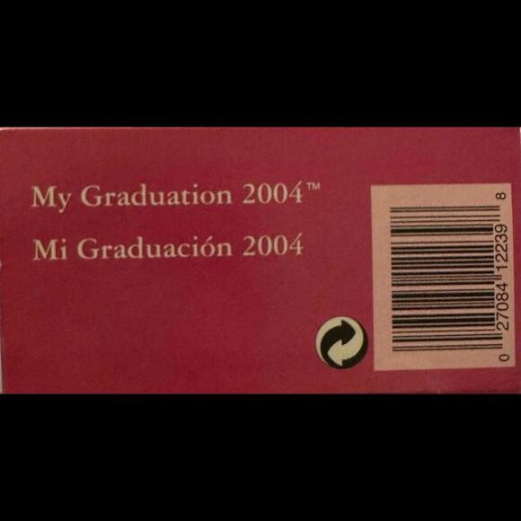 Barbie "My Graduation 2004" Doll 11.5" Tall New in the Box - Picture 6 of 6
